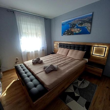 Апартаменты Apartman Barbara Пула Экстерьер фото