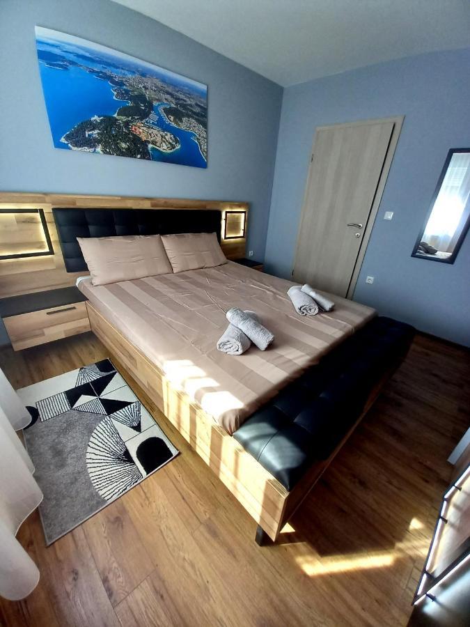 Апартаменты Apartman Barbara Пула Экстерьер фото